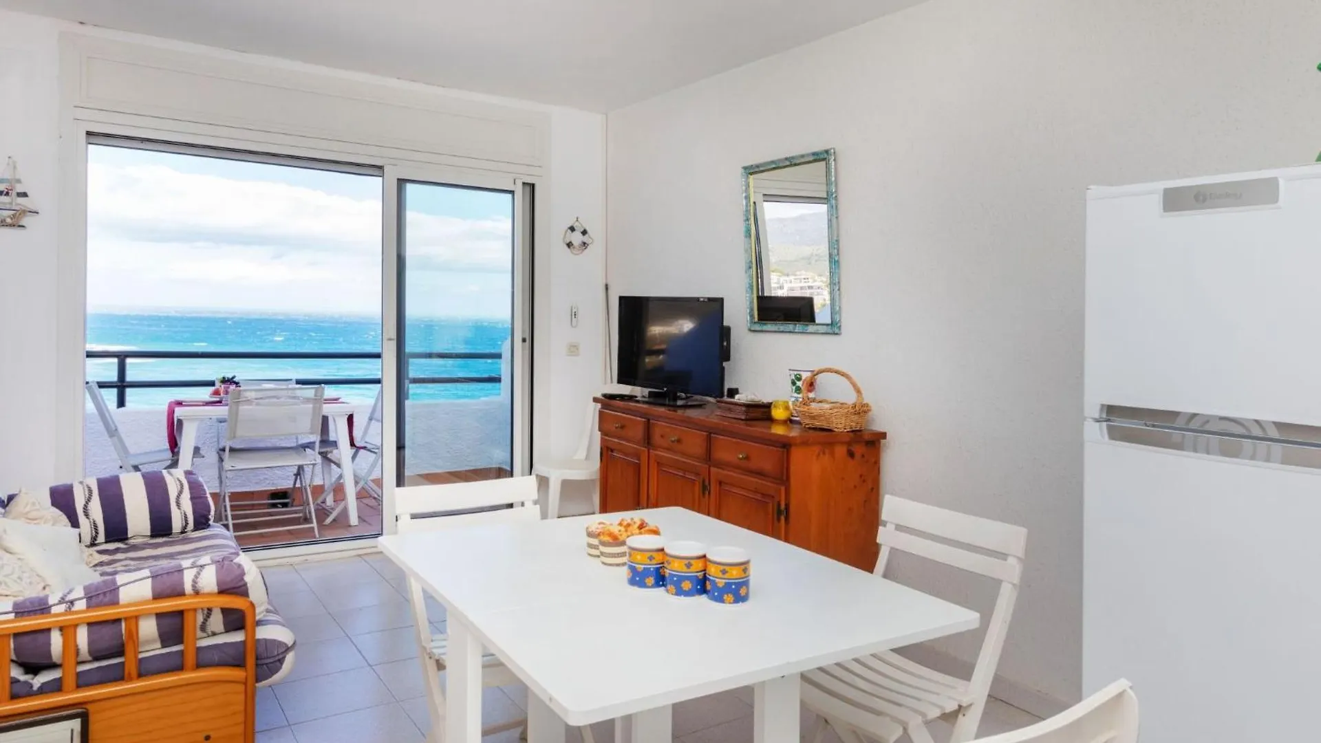Apartment Aloes-1 By Interhome Llança